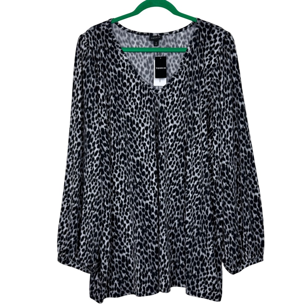 NEW Torrid Studio Knit V Neck Puff Long Sleeve Cheetah Top Womens Plus Size 4X